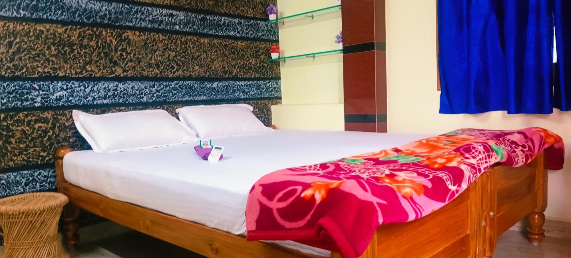 Sai Ram Home Stay Хампи Екстериор снимка