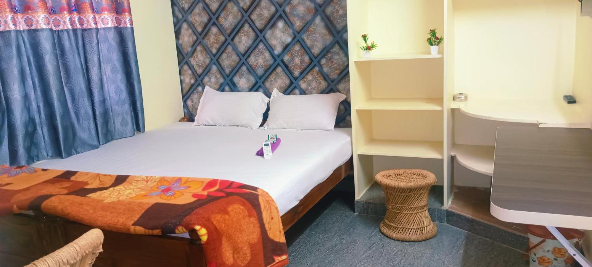 Sai Ram Home Stay Хампи Екстериор снимка